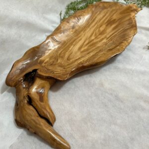 כלי הגשה מעץ מלא  עץ זית עבודת יד
65*30 ס"מ