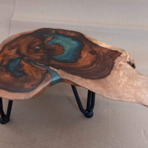 שולחן חדר מזרחי מעץ סיסם הודי עם שילוב אפוקסי