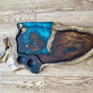 בוצ'ר עץ סיסם עם אפוקסי 
25*55 ס"מ