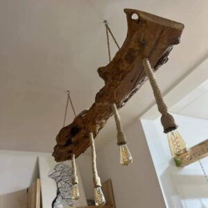 גוף תאורה עץ זית