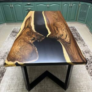 שולחן אוכל מעץ סיסם הודי עם שילוב אפוקסי צבע שחור